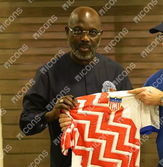 Icons George Weah Front Signed Liberia Home Shirt In Classic Frame
