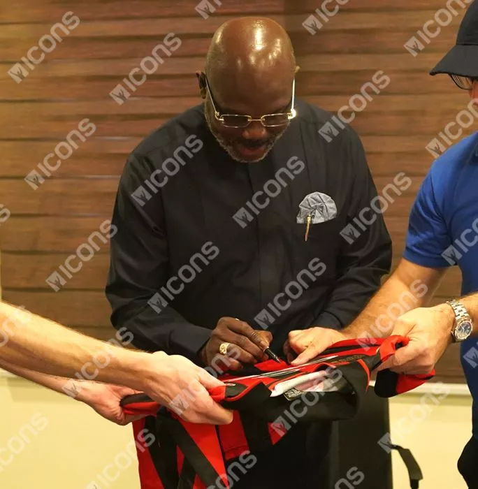 Icons George Weah Official Ballon D'Or™ Front Signed And Hero Framed AC Milan 1996 Home Shirt - 1995 Winner Edition