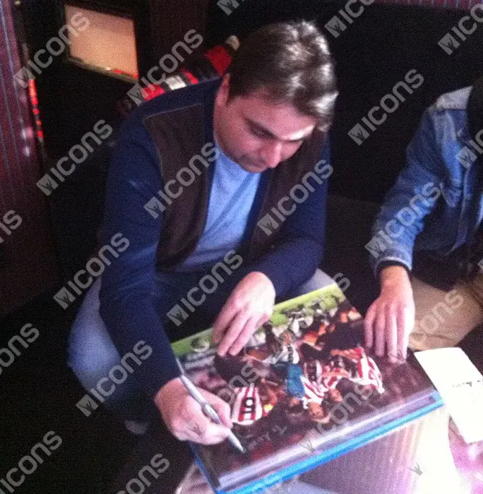 Icons Georgi Kinkladze Signed Manchester City Photo