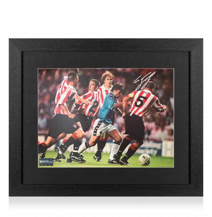 icons Georgi Kinkladze Signed Manchester City Photo In Black Wooden Frame