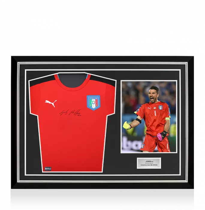 icons Gianluigi Buffon Front Signed Italy 2016-17 Goalkeeper Shirt In Hero Frame: Option 1