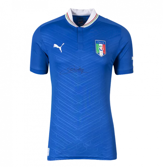 Icons Giorgio Chiellini Front Signed Italy 2012-13 Home Shirt In Hero Frame: Option 1