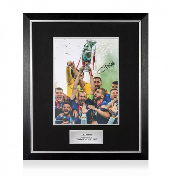 icons Giorgio Chiellini Signed Italy Photo In Premium Photo Frame: UEFA EURO 2020 Winner