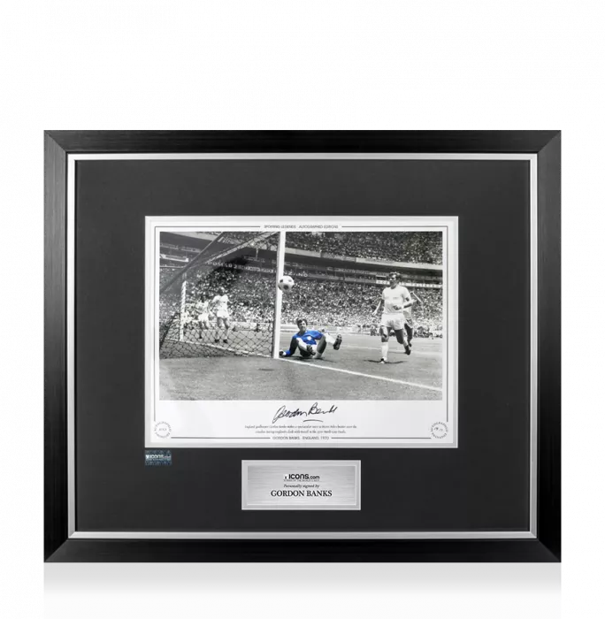 icons Gordon Banks Signed England Print In Premium Photo Frame: 1970 World Cup Save vs Brazil