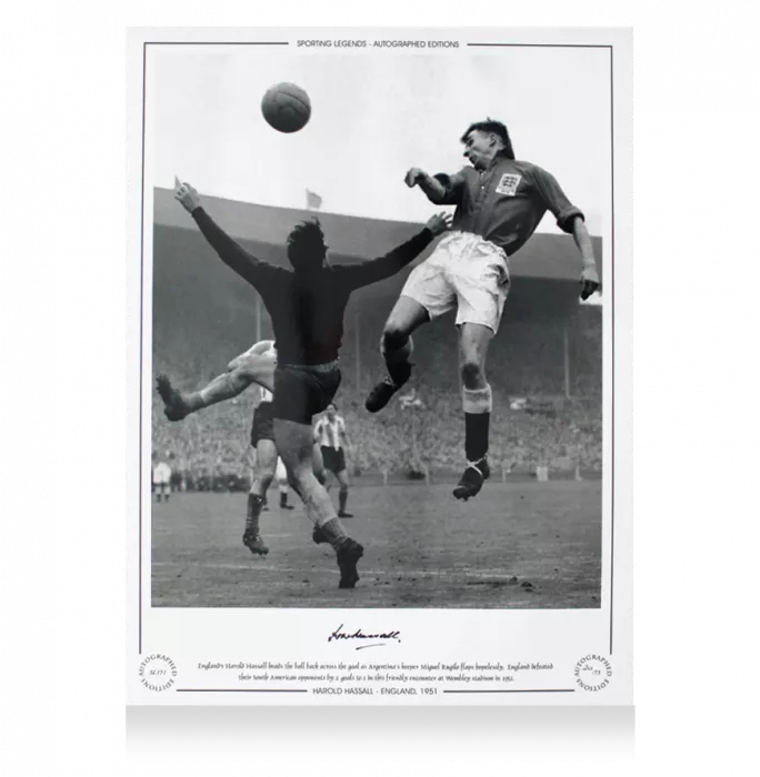 Icons Harold Hassall Signed England Photo In Black Wooden Frame: V Argentina Photo 1951