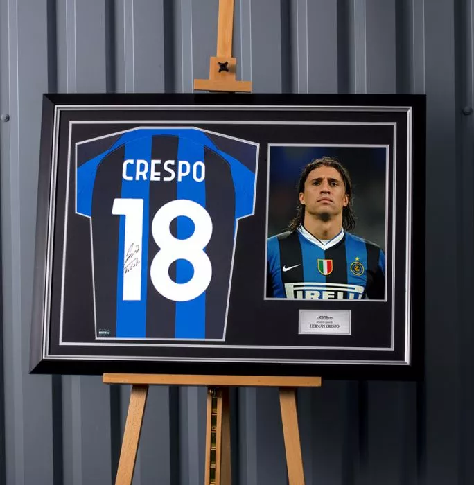 Icons Hernan Crespo Back Signed Modern Internazionale Home Shirt With Fan Style Number In Hero Frame: Option 1