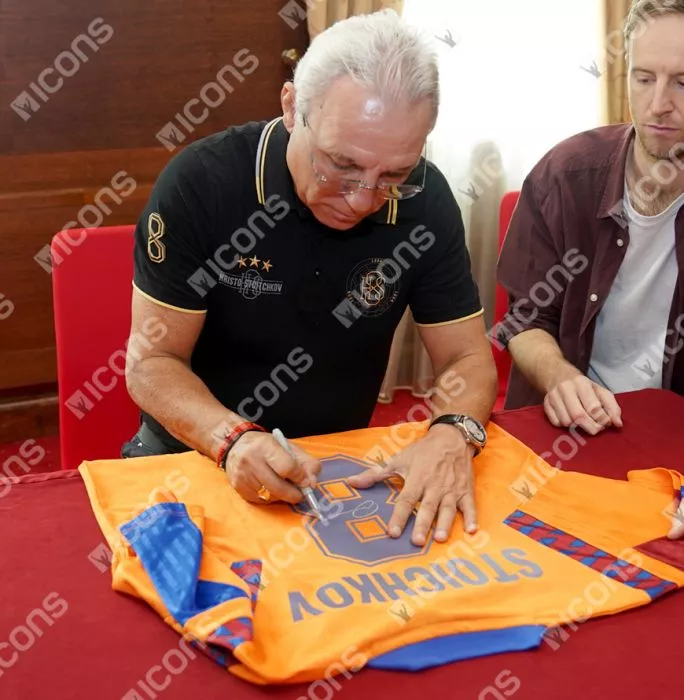 Icons Hristo Stoichkov Official FC Barcelona Back Signed And Framed 1992 Away Shirt