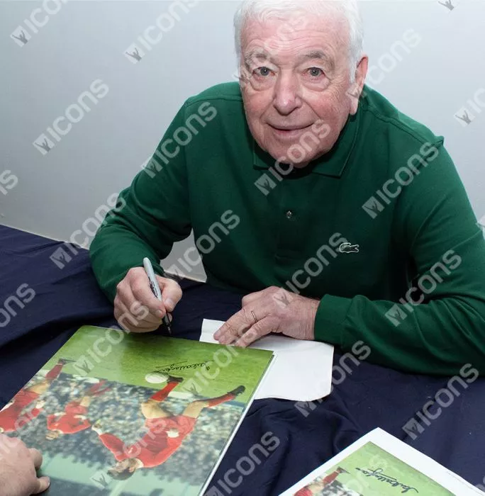 Icons Ian Callaghan Signed Liverpool Photo In Premium Photo Frame