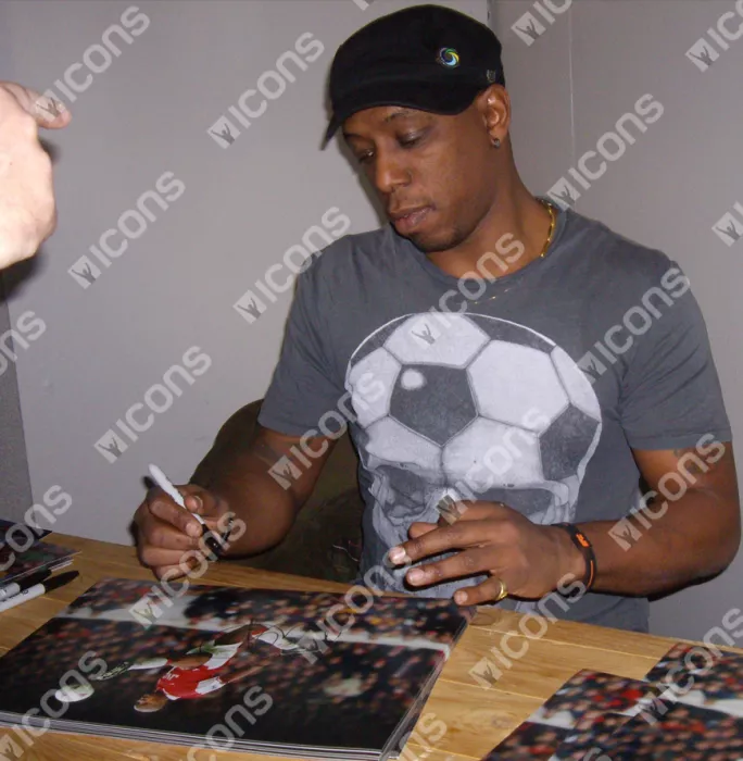 Icons Ian Wright Signed Arsenal Photo In Black Wooden Frame: Master Of The Ball