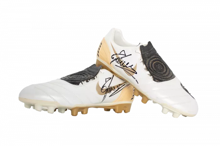 Icons Fabio Cannavaro Signed Nike Total 90 Boot