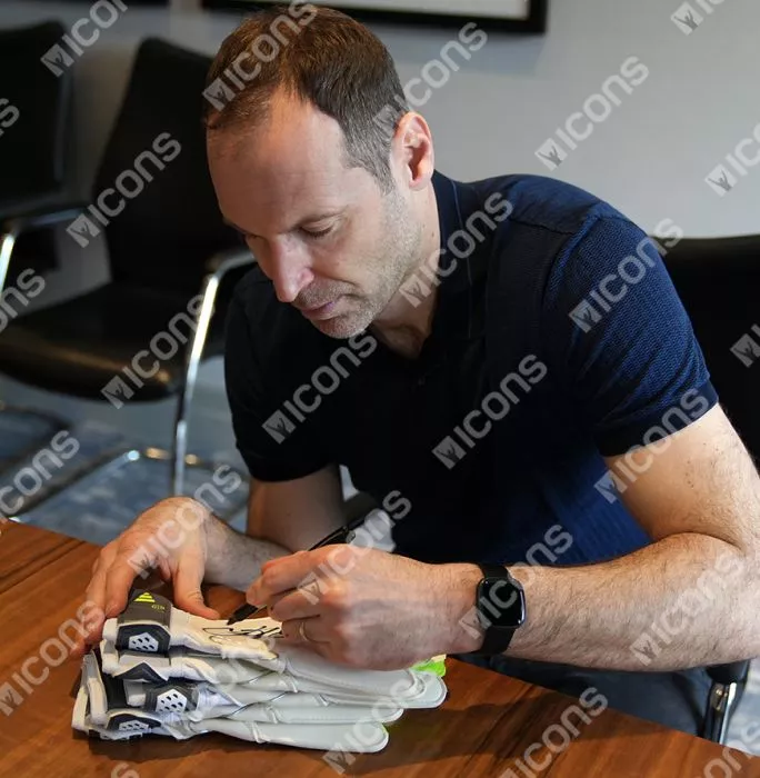 Icons Petr Cech Signed Adidas Goalkeeper Glove