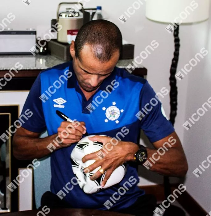 Icons Rivaldo Signed Adidas Tango Ball
