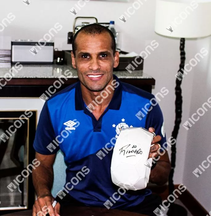 Icons Rivaldo Signed White Nike Ball