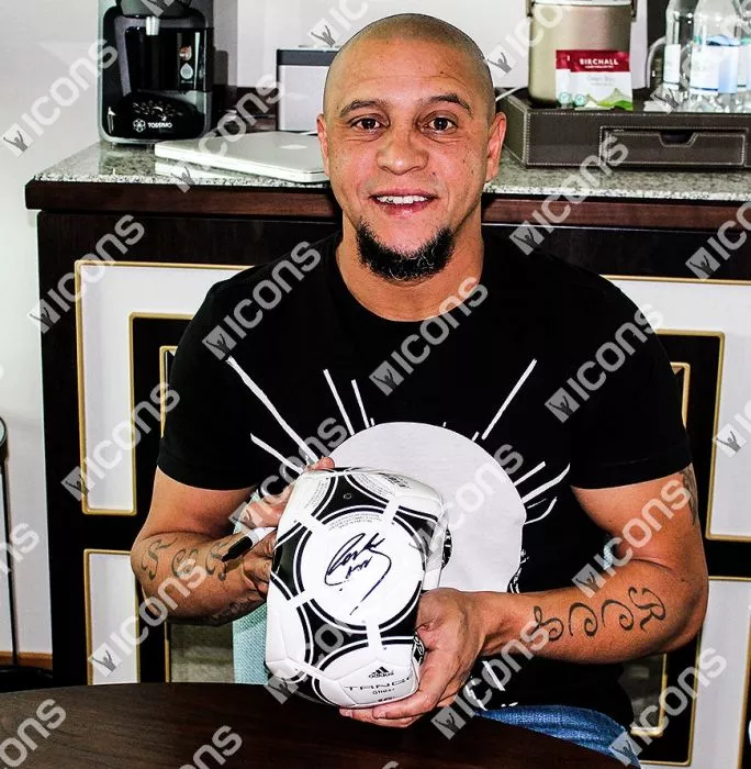 Icons Roberto Carlos Signed Adidas Tango Ball