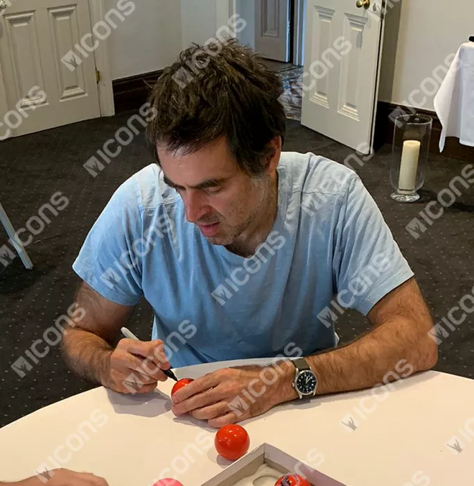 Icons Ronnie O'Sullivan Signed Red Snooker Ball