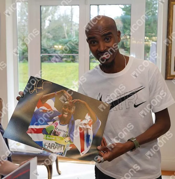 Icons Sir Mo Farah Signed Photo: MoBot