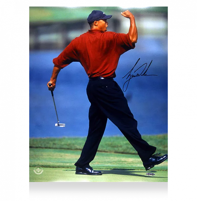 icons Tiger Woods Signed Photo: Fist Pump