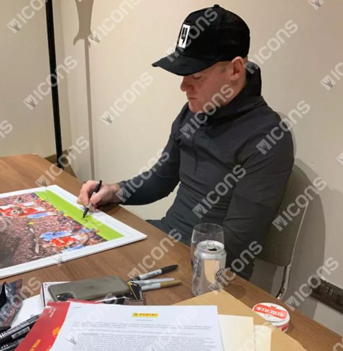Icons Wayne Rooney Signed Manchester United Photo