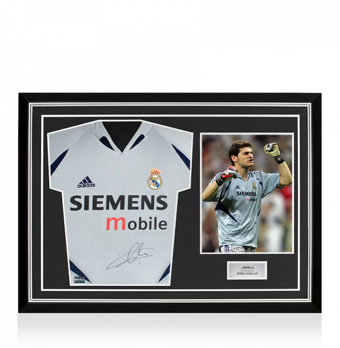 icons Iker Casillas Front Signed Real Madrid 2004-05 Goalkeeper Shirt In Hero Frame: Option 1