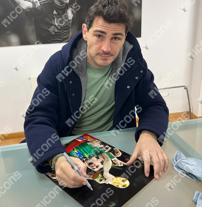Icons Iker Casillas Signed Spain Photo: 2010 FIFA World Cup Winner