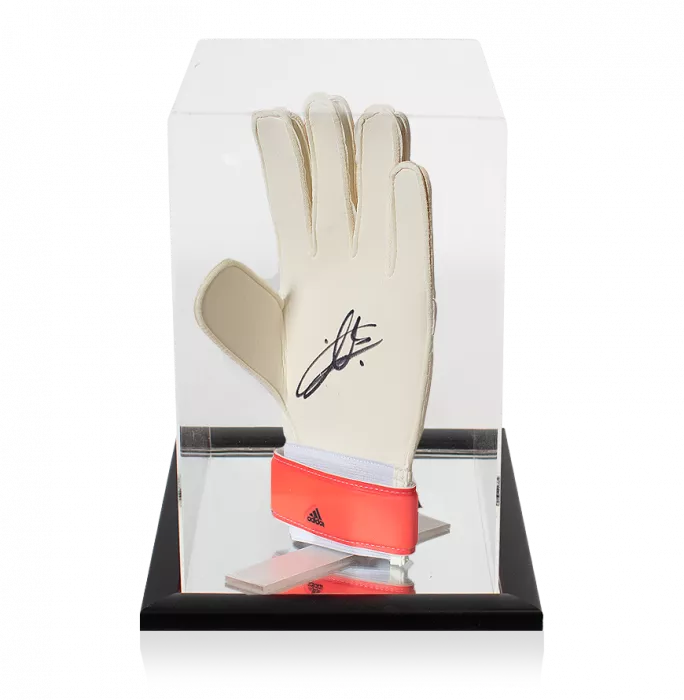 icons Iker Casillas Signed White and Red Adidas Predator 20 Goalkeeper Glove In Acrylic Case