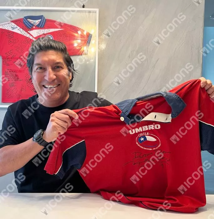 Icons Ivan Zamorano Front Signed Chile 2000-01 Home Shirt In Hero Frame: Copa América Edition