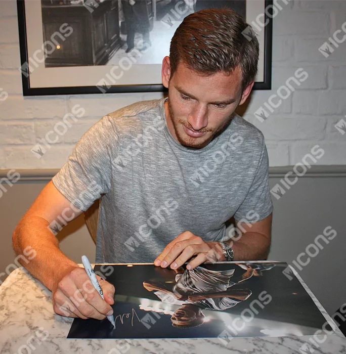 Icons Jan Vertonghen Signed And Framed Tottenham Hotspur Photo