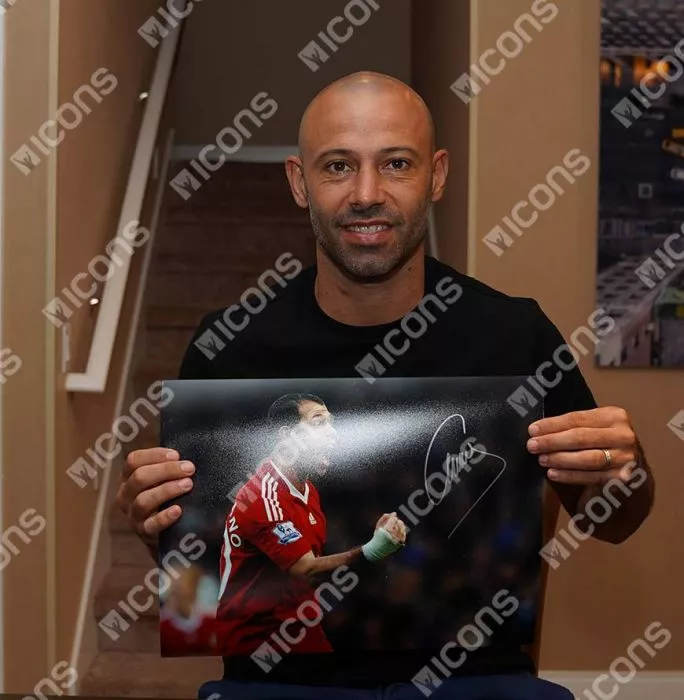 Icons Javier Mascherano Liverpool FC & Javier Mascherano Argentina Signed Photos In Dual Photo Frame