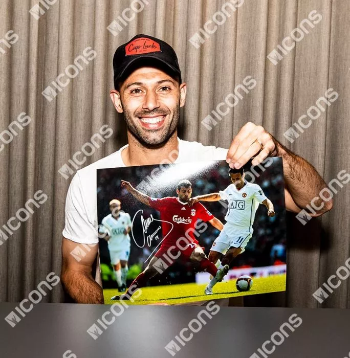 Icons Javier Mascherano Signed And Framed Liverpool Photo: Tackle On Ryan Giggs
