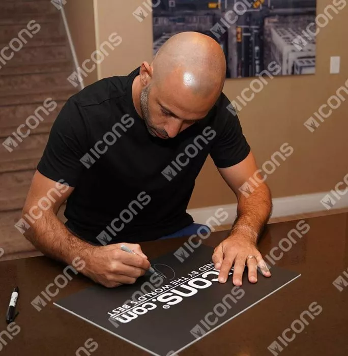 Icons Javier Mascherano Signed Argentina Photo: 2014 FIFA World Cup Victory Vs Belgium