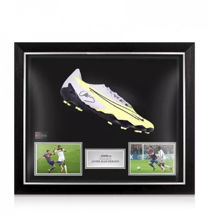 icons Javier Mascherano Signed Nike Phantom GX Academy Boot In Bubble Frame: Option 1