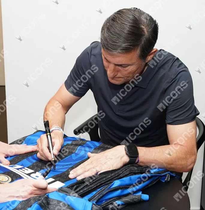 Icons Javier Zanetti Front Signed Internazionale 1998 Home Shirt In Hero Frame: Option 1