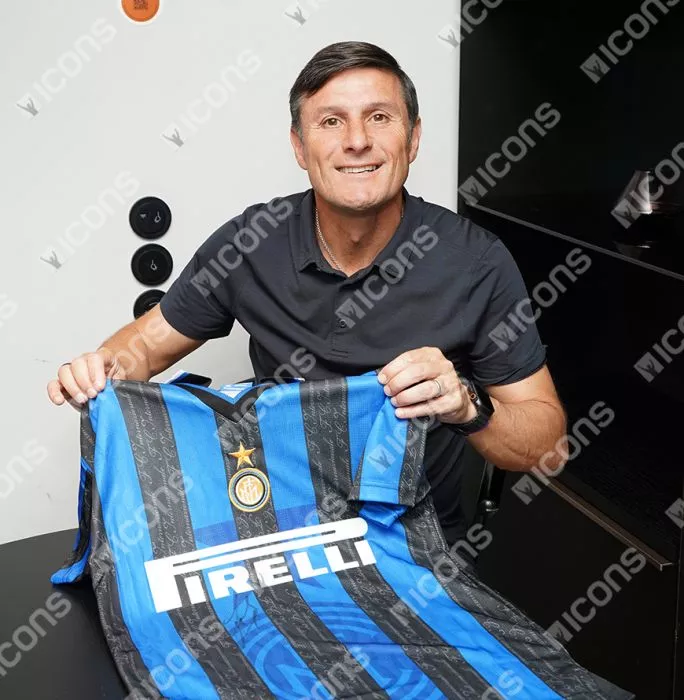 Icons Javier Zanetti Front Signed Internazionale 1998 Home Shirt In Hero Frame: Option 1