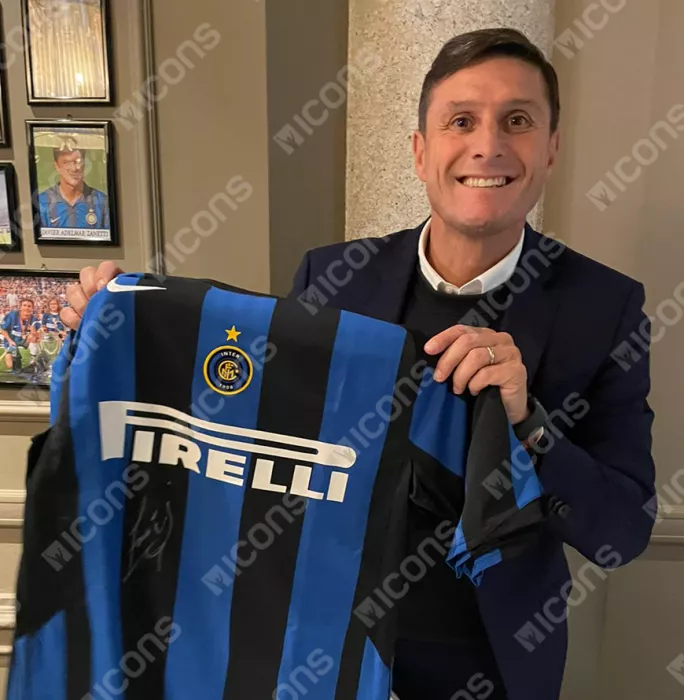 Icons Javier Zanetti Front Signed Internazionale 2005-06 Home Shirt