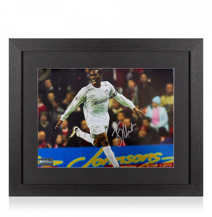 icons Jay-Jay Okocha Signed Bolton Wanderers Photo In Black Wooden Frame: Free-Kick Goal vs Liverpool