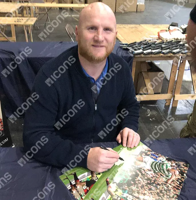 Icons John Hartson Signed Celtic Photo In Black Wooden Frame: Glasgow Derby Winner