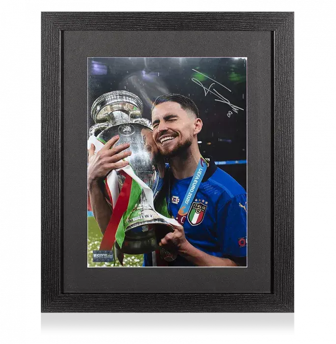 Icons Jorginho Signed Italy Photo In Black Wooden Frame: UEFA EURO 2020 Winner