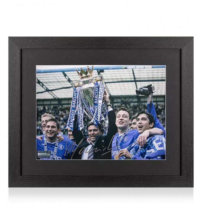 icons Jose Mourinho Signed Photo In Black Wooden Frame: 2004-05 Premier League Winner