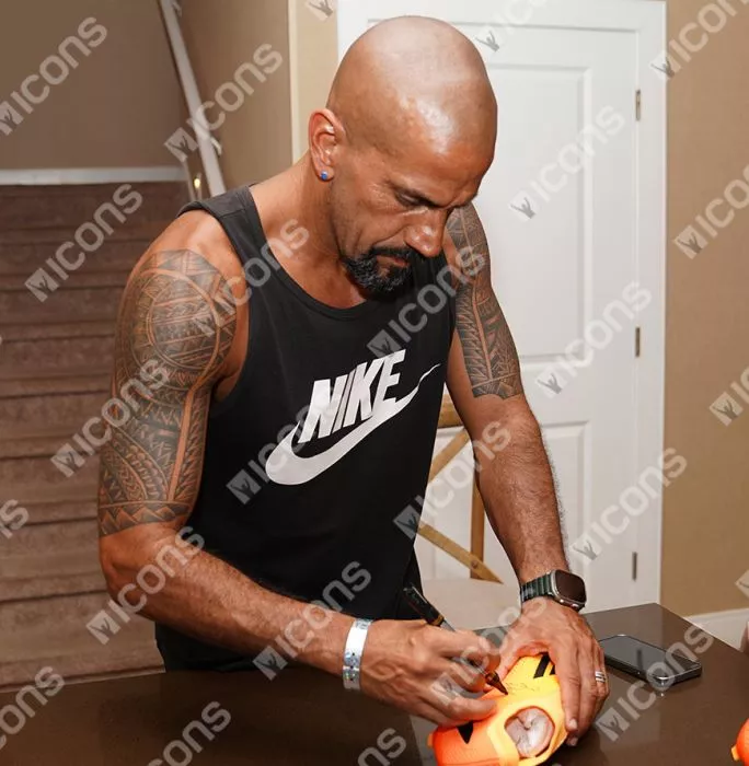 Icons Juan Sebastian Veron Signed Orange Adidas Boot