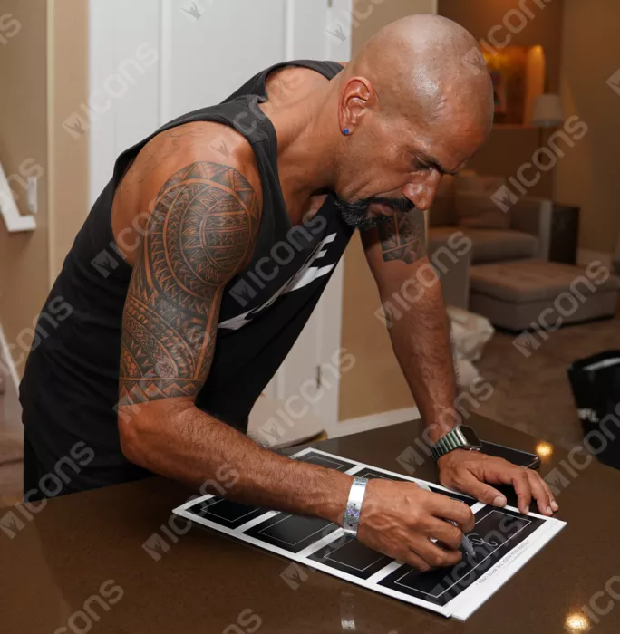 Icons Juan Sebastian Veron Signed Plaque And Photo Frame: Chelsea FC Legend