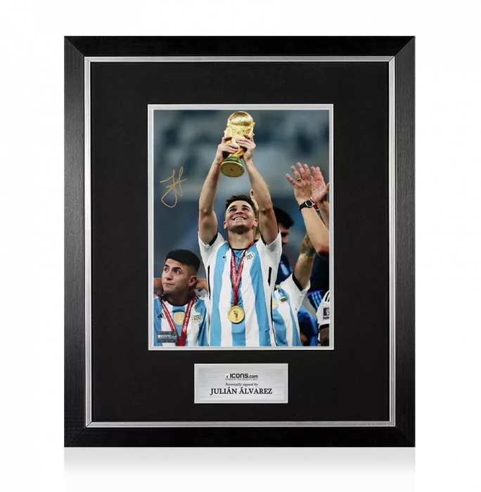 icons Julian Alvarez Signed Argentina Photo In Premium Photo Frame: 2022 FIFA World Cup Winner