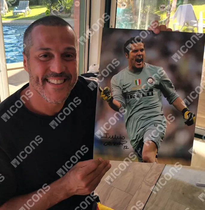 Icons Julio Cesar Signed Internazionale Photo: 2010 UEFA Champions League Winner