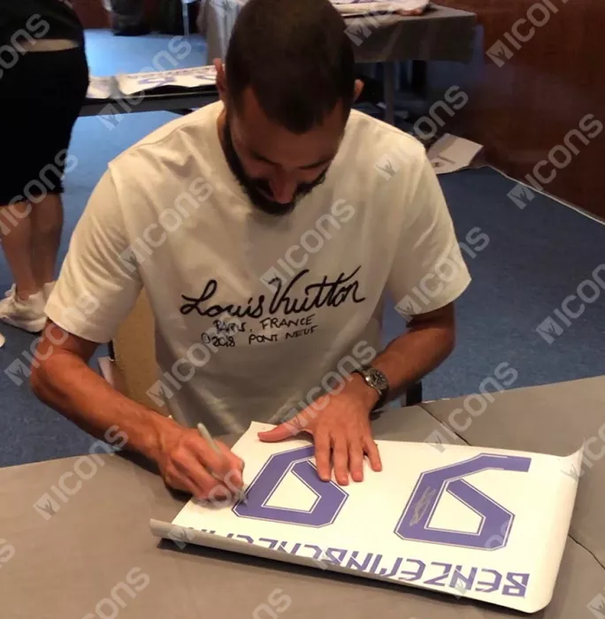 Icons Karim Benzema Signed Real Madrid 2021-22 Home Shirt With Fan Style Number