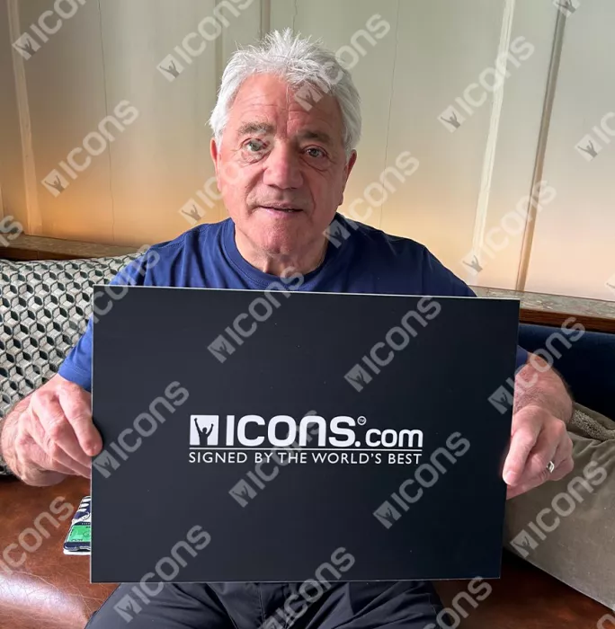 Icons Kevin Keegan Back Signed Newcastle United 1982 Retro Home Shirt In Hero Frame: Option 1