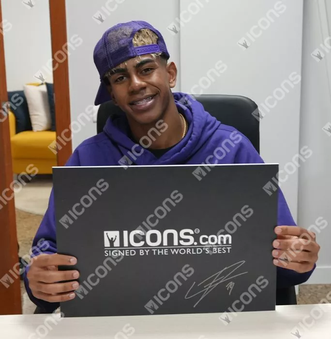 Icons Lamine Yamal Front Signed Spain 2024-25 Home Shirt In Classic Frame