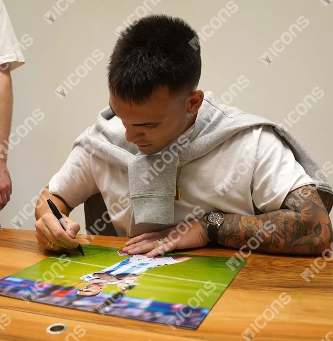 Icons Lautaro Martinez Signed Argentina Photo In Premium Photo Frame: 2024 Copa America Winner