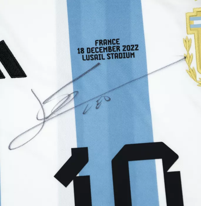 Icons Lionel Messi Official 2022 FIFA World Cup™ Front Signed And Hero Framed Argentina 2022 Home Shirt