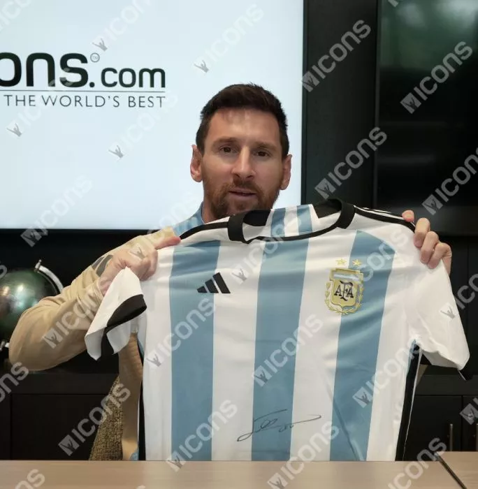 Icons Lionel Messi Official 2022 FIFA World Cup™ Front Signed And Framed Argentina 2022 Home Shirt