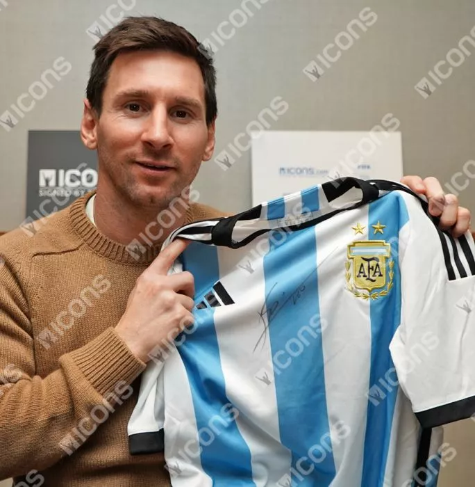 Icons Lionel Messi Official 2022 FIFA World Cup™ Front Signed And Hero Framed Argentina 2022-23 Home Shirt