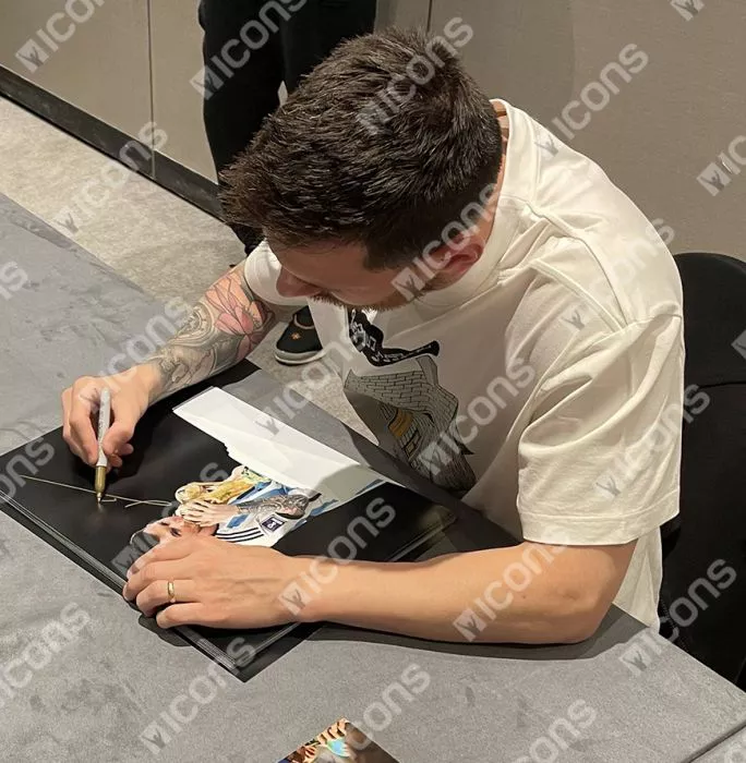Icons Lionel Messi Official 2022 FIFA World Cup™ Signed And Framed Argentina Photo: 2022 Winner